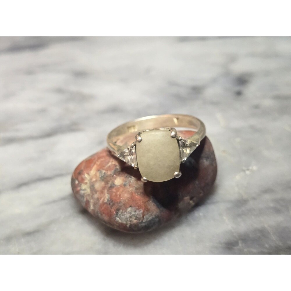 Vintage Avon 925 Sterling Silver Milky Quartz Cushion Ring Size 7 Trillion...